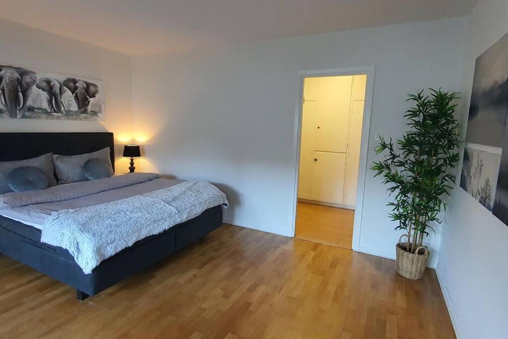 שטוקהולם Apartment With Garden Near Metro! מראה חיצוני תמונה