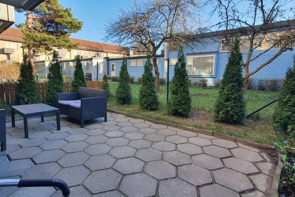 שטוקהולם Apartment With Garden Near Metro! מראה חיצוני תמונה