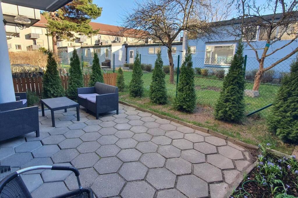 שטוקהולם Apartment With Garden Near Metro! מראה חיצוני תמונה